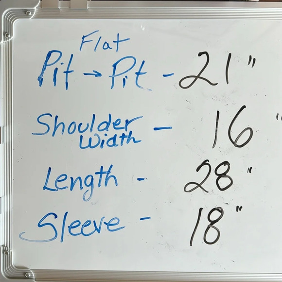 🌹Pretty Karen Scott 3/4 sleeve Button down top  Size L 🌹 - Picture 9 of 9